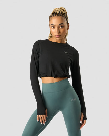 define cropped adjustable long sleeve black