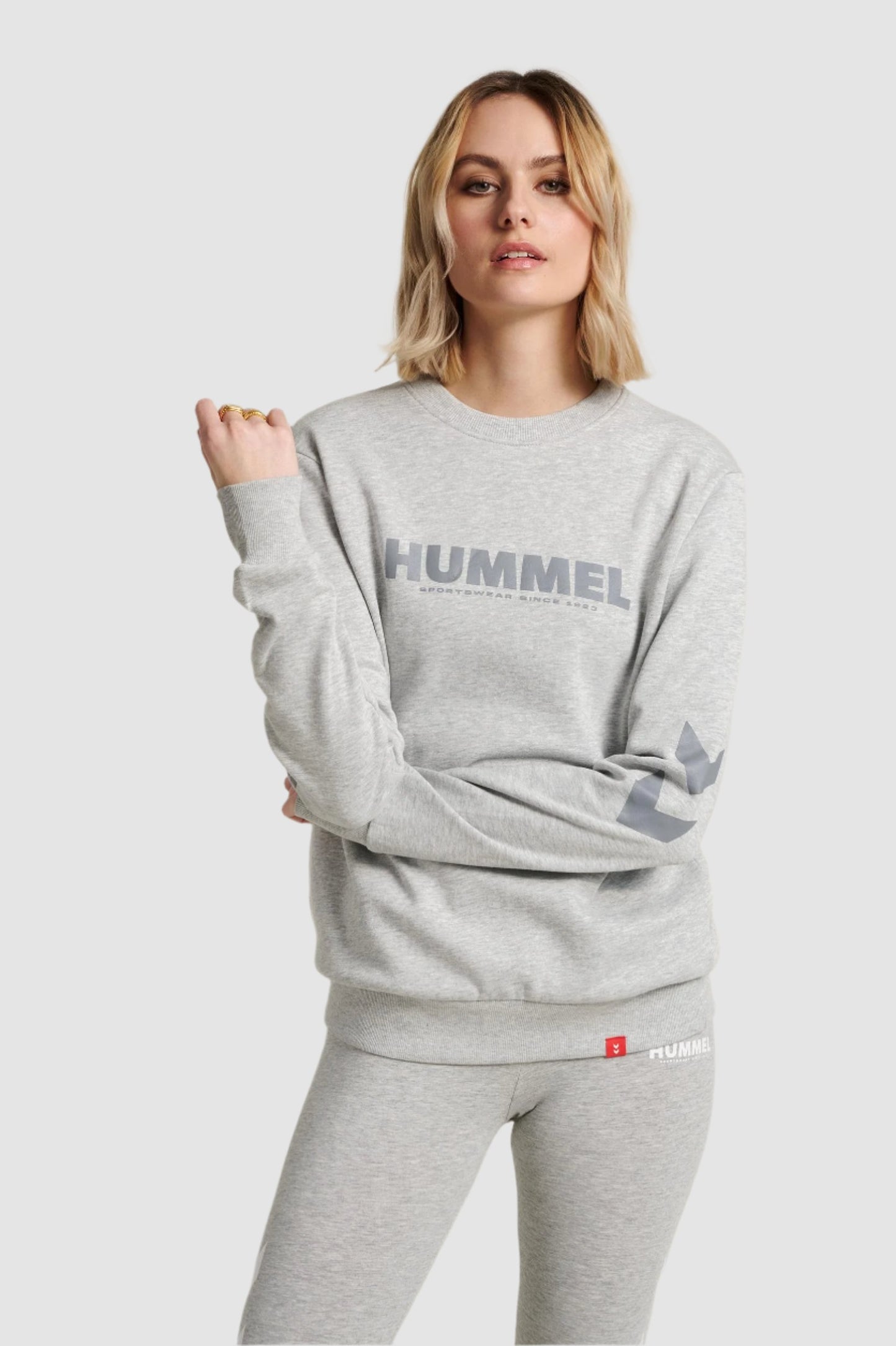 HUMMEL - Hmllegacy Sweatshirt - Grey Melange