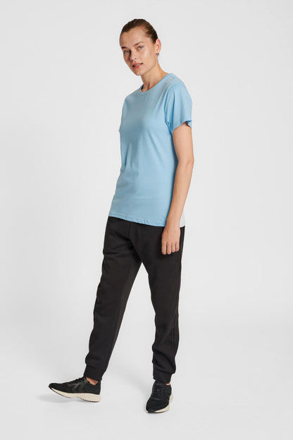 HUMMEL - Hmlred Basic T-shirt S/s Woman - Blue Bell